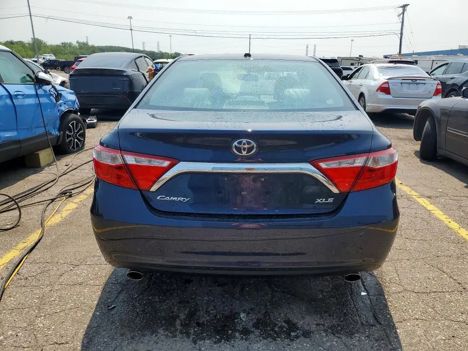 2017 TOYOTA CAMRY XLE V6  