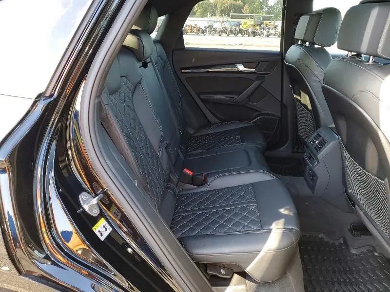 2024 AUDI SQ5 SPORTBACK PREMIUM PLUS  