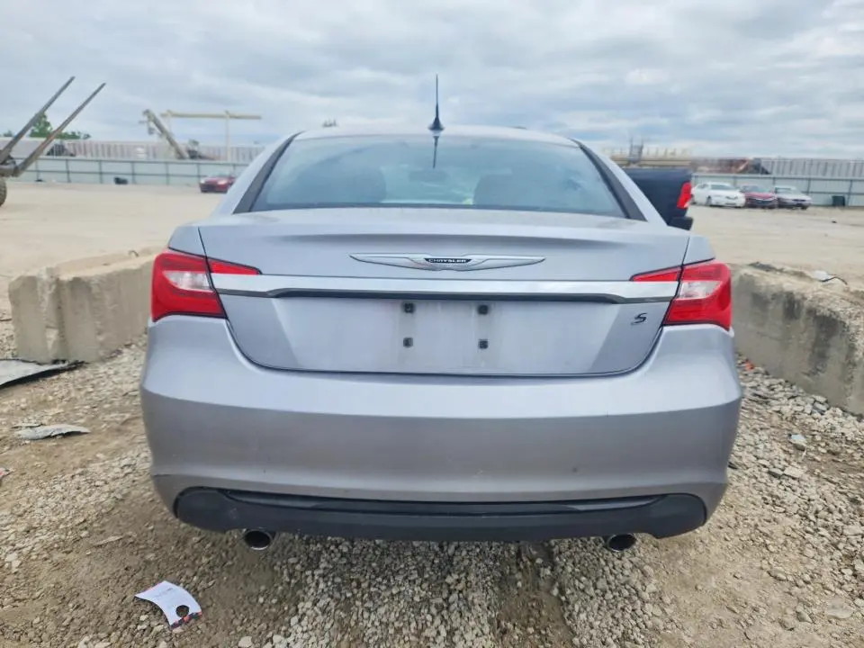 2013 CHRYSLER 200 LIMITED  