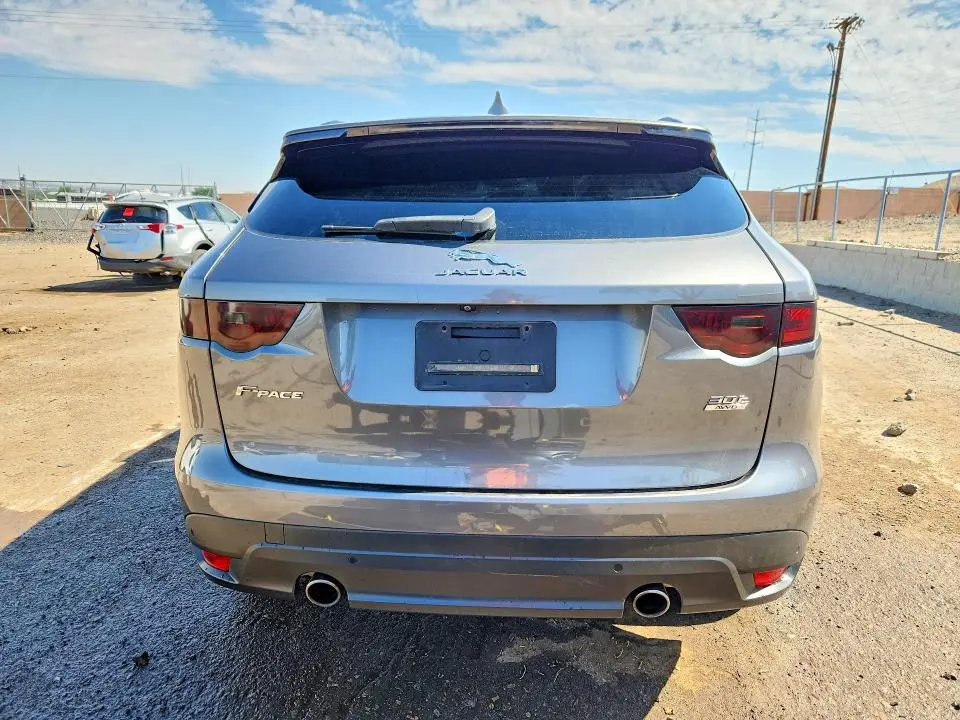 2019 JAGUAR F-PACE R - SPORT  