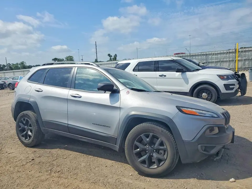 2017 JEEP CHEROKEE TRAILHAWK  