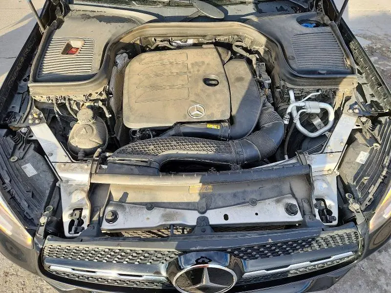 2021 MERCEDES-BENZ GLC 300 4MATIC  