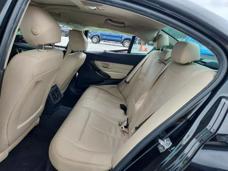 2015 BMW 320 I  