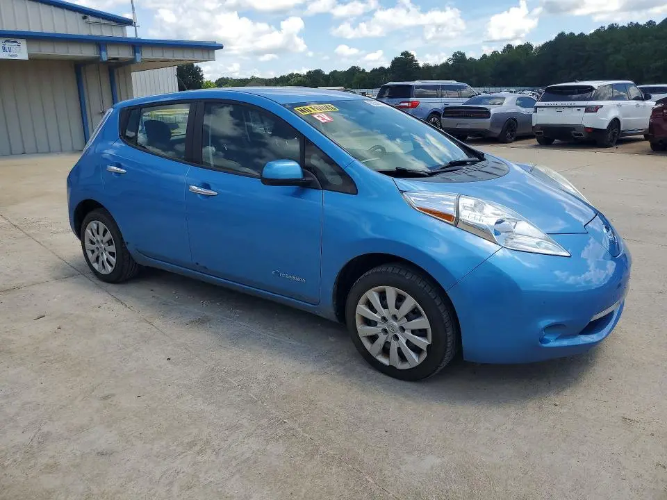 2013 NISSAN LEAF S  