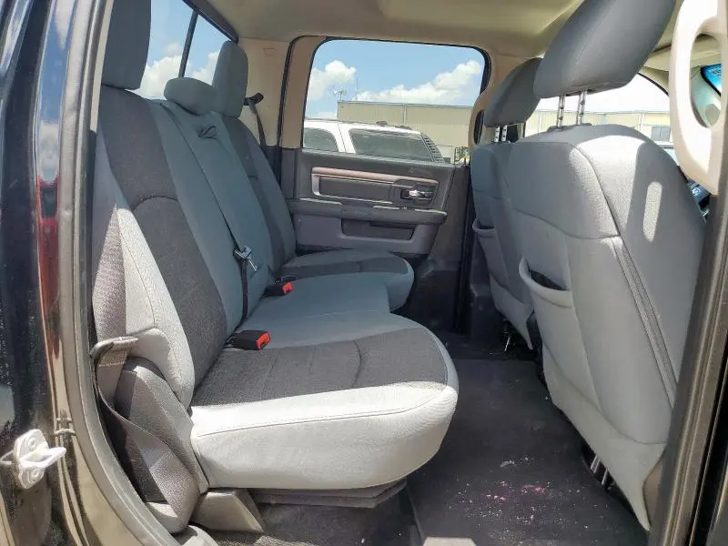 2014 RAM 1500 SLT  