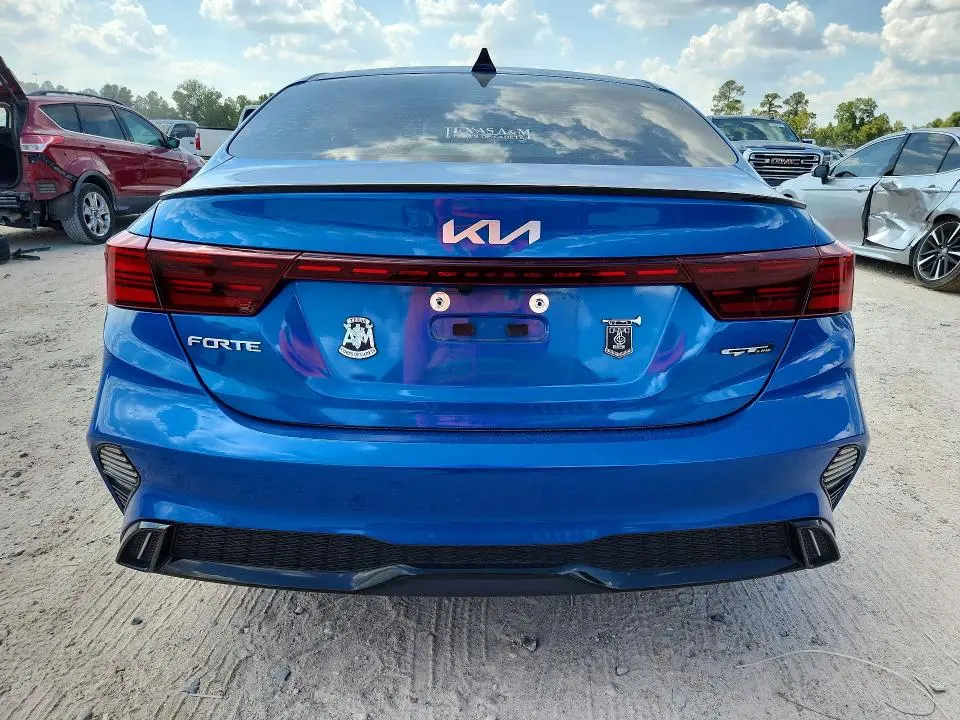 2023 KIA FORTE GT LINE  