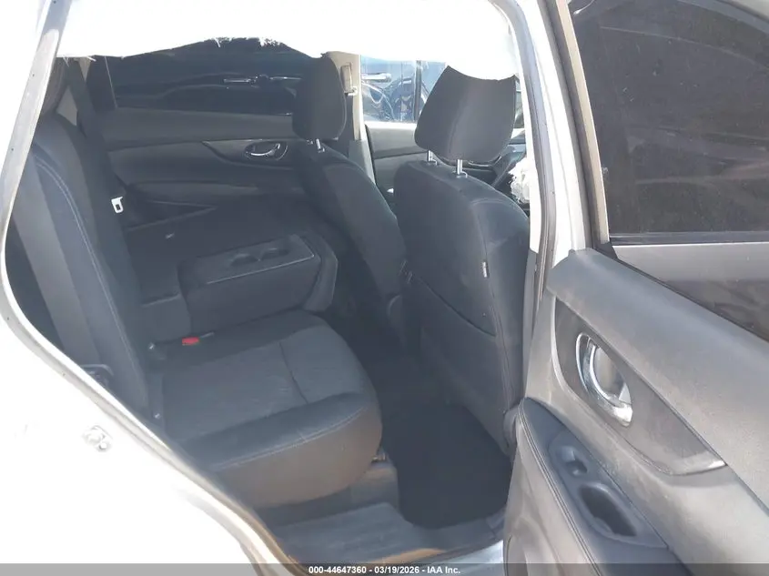 2019 NISSAN ROGUE SV