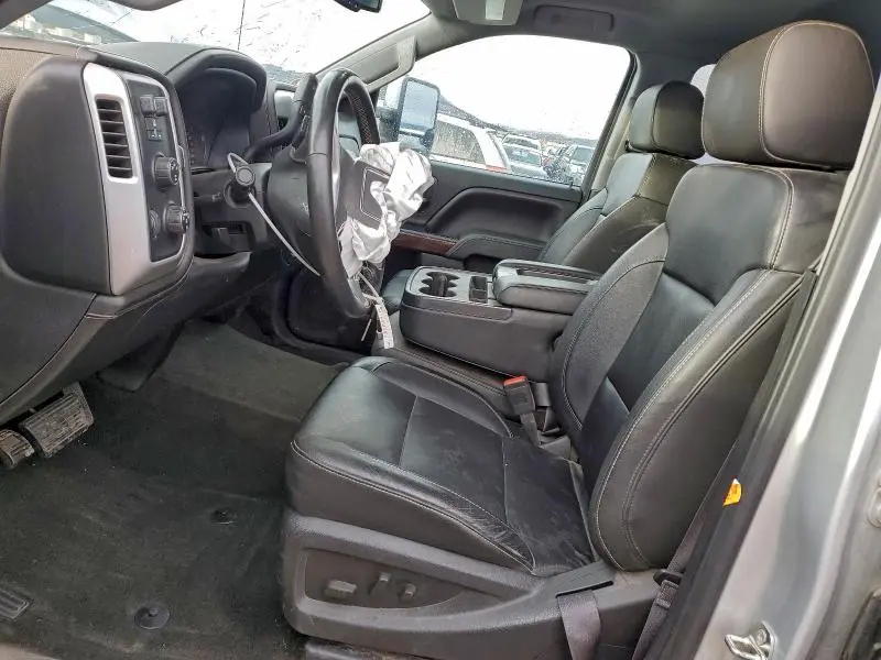 2015 GMC SIERRA K2500 SLT  