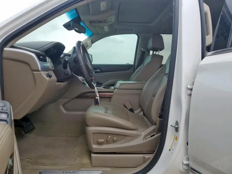 2017 GMC YUKON SLT  