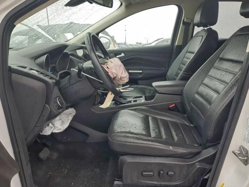 2017 FORD ESCAPE TITANIUM  