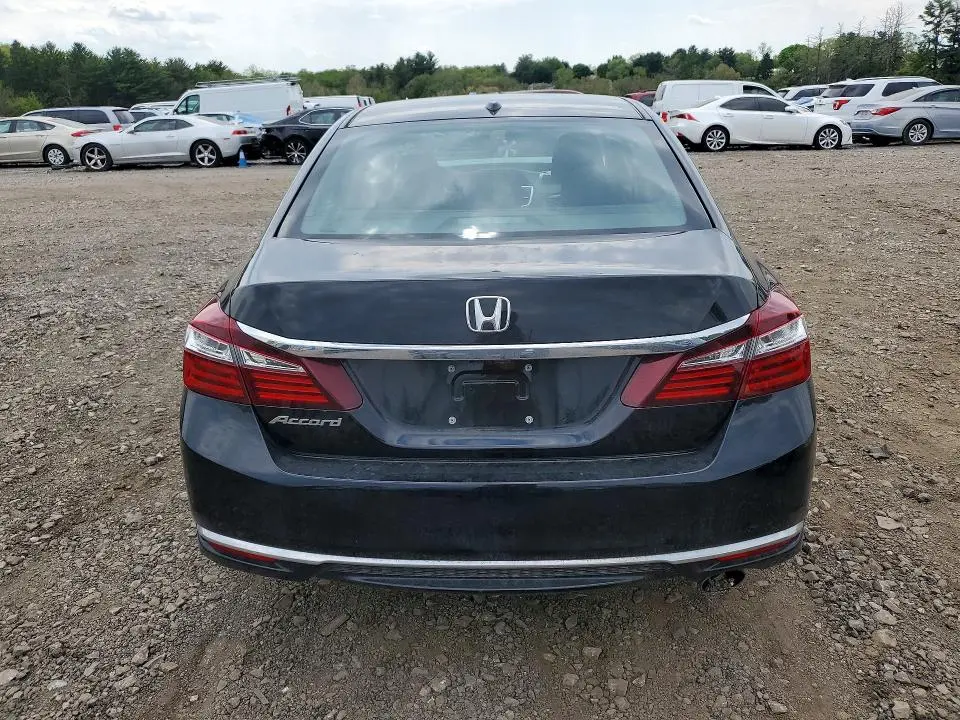 2017 HONDA ACCORD EX  