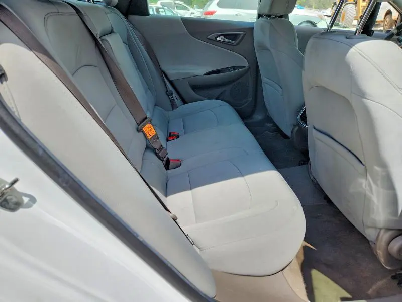 2017 CHEVROLET MALIBU LT  