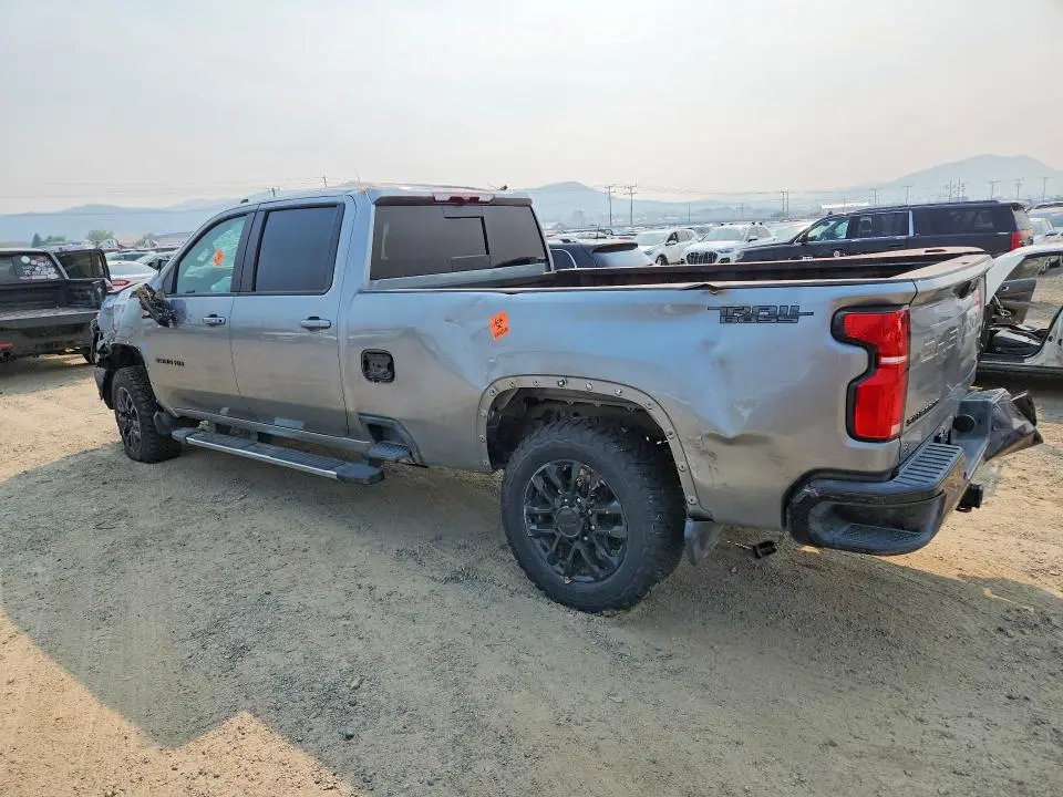 2025 CHEVROLET SILVERADO K3500 LT  