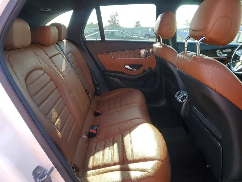 2020 MERCEDES-BENZ GLC 300 4MATIC  