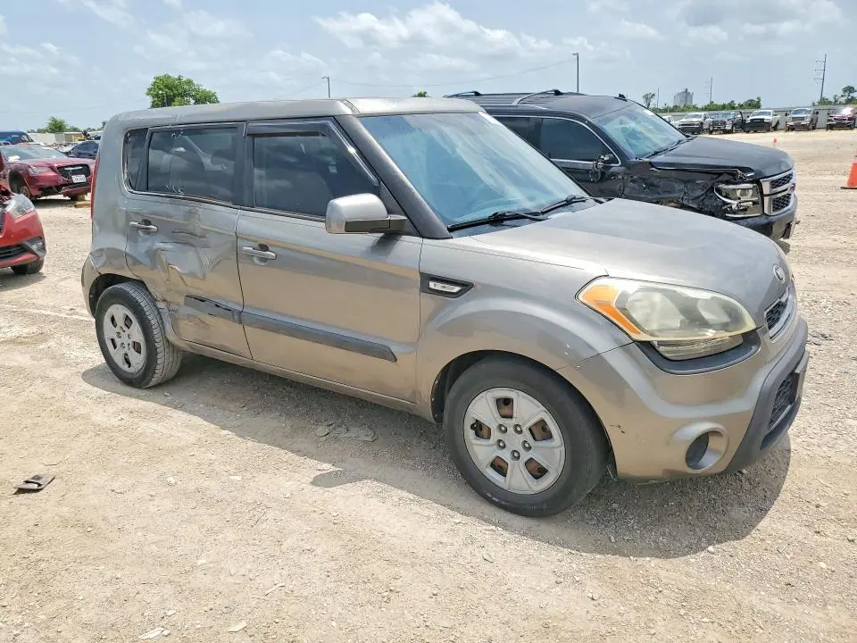 2013 KIA SOUL BASE  