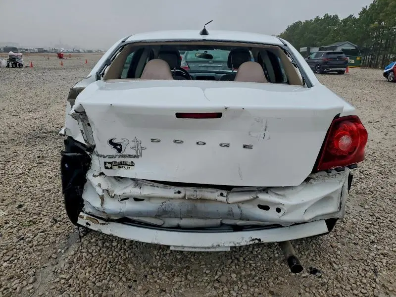 2014 DODGE AVENGER SE  