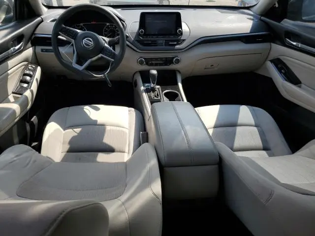 2021 NISSAN ALTIMA SV  