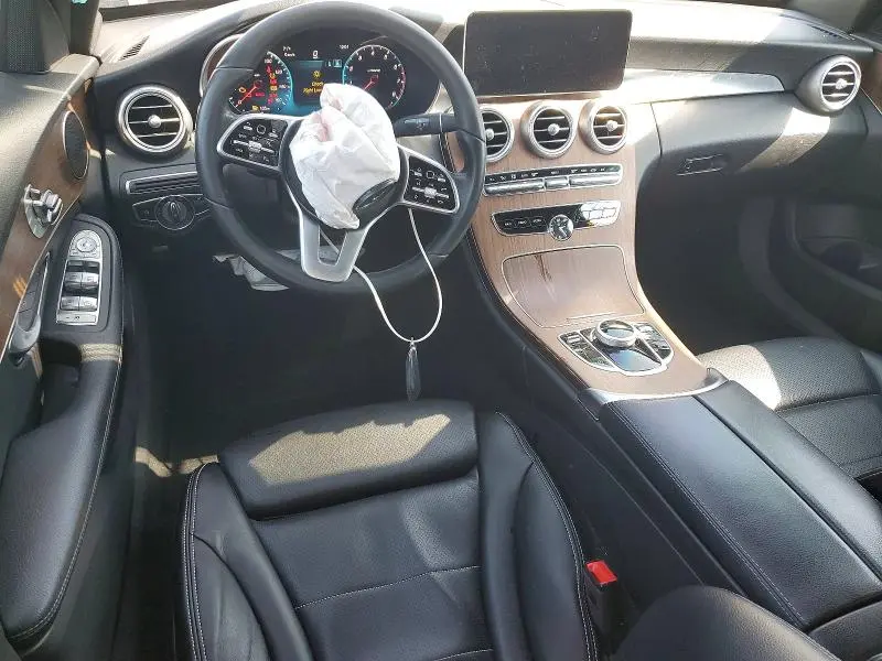 2019 MERCEDES-BENZ C 300  