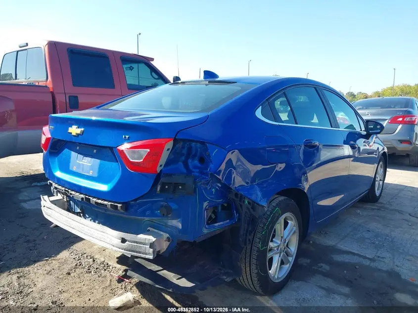 2017 CHEVROLET CRUZE LT AUTO