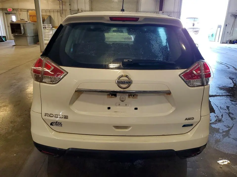 2014 NISSAN ROGUE S  