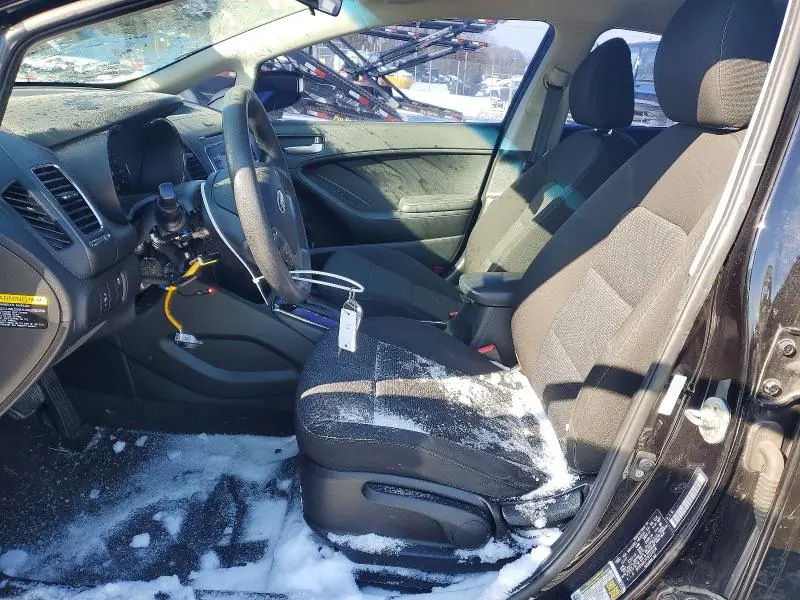 2018 KIA FORTE LX  