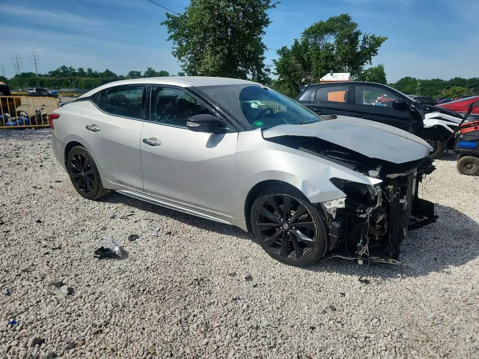 2017 NISSAN MAXIMA 3.5 SR  