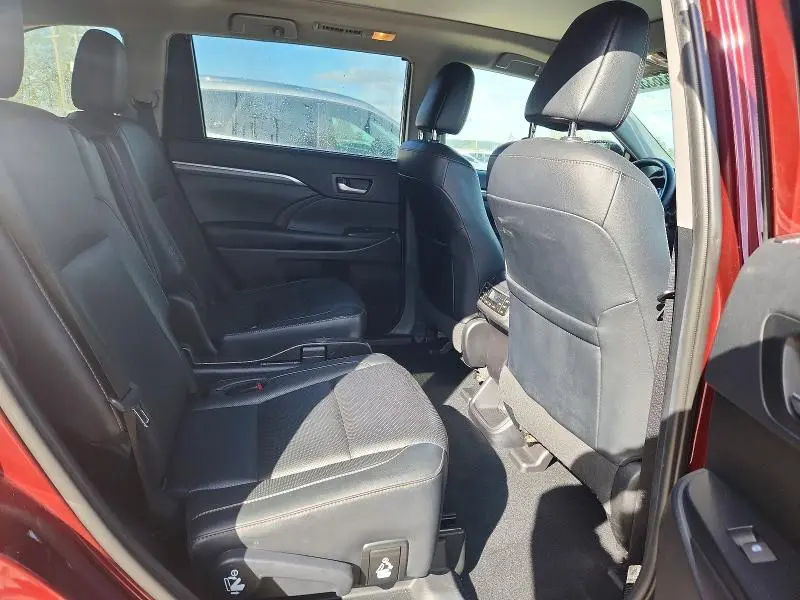 2019 TOYOTA HIGHLANDER LIMITED PLATINUM  