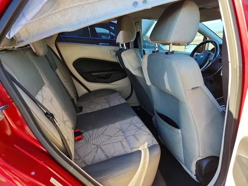 2013 FORD FIESTA SE  