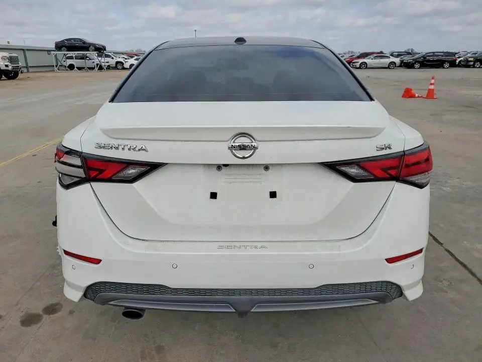 2023 NISSAN SENTRA SR  