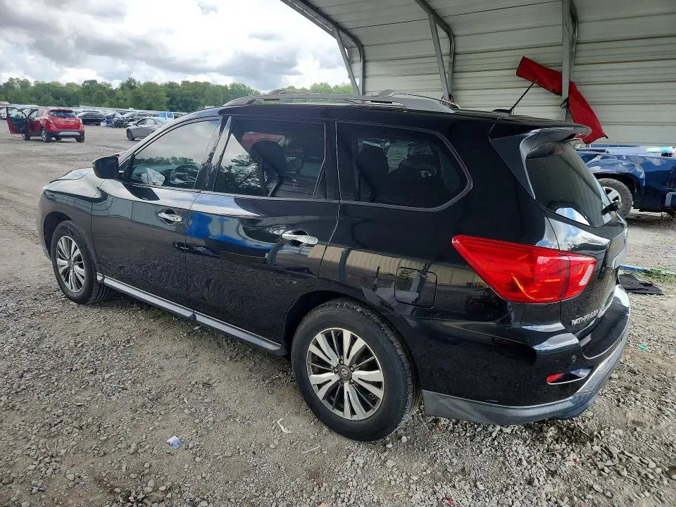 2018 NISSAN PATHFINDER SV  