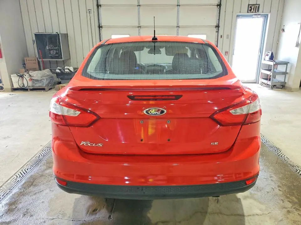 2012 FORD FOCUS SE  