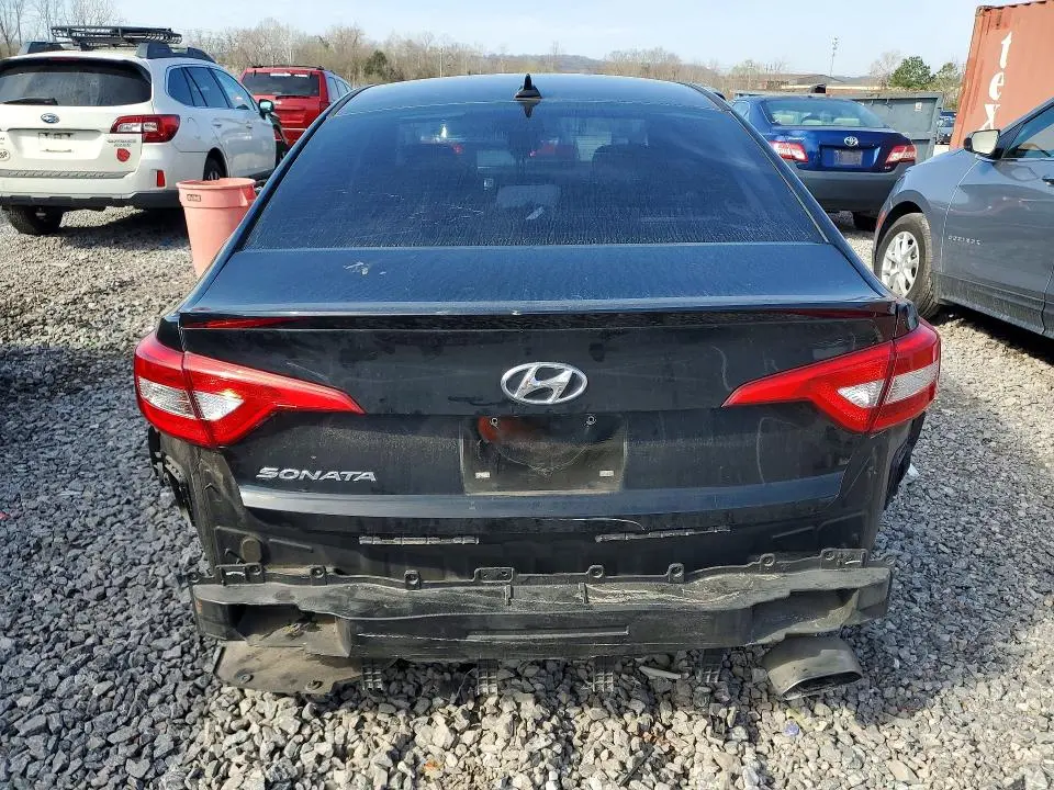 2017 HYUNDAI SONATA SE  
