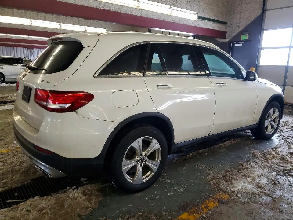 2018 MERCEDES-BENZ GLC 300 4MATIC  