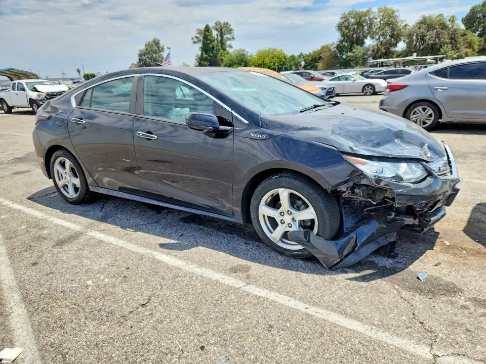 2018 CHEVROLET VOLT LT  