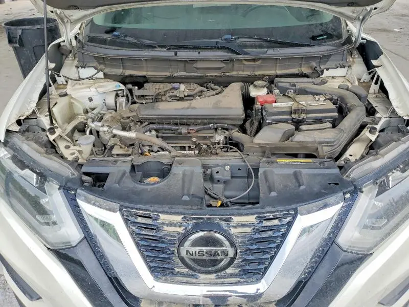 2020 NISSAN ROGUE SL  