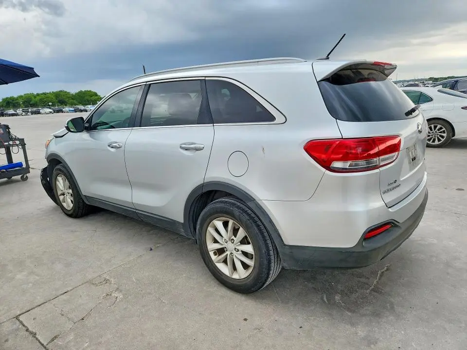 2016 KIA SORENTO LX  