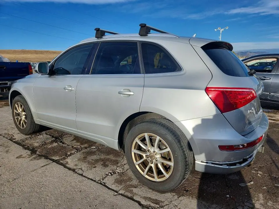 2011 AUDI Q5 PREMIUM  