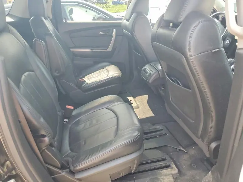 2011 GMC ACADIA SLT-2  