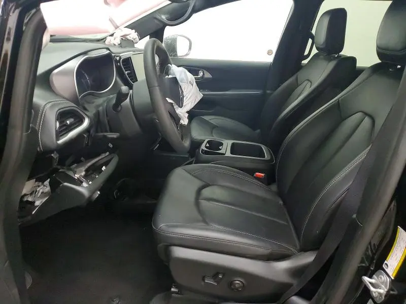 2025 CHRYSLER PACIFICA HYBRID SELECT  