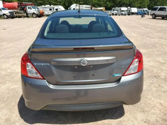 2016 NISSAN VERSA S  
