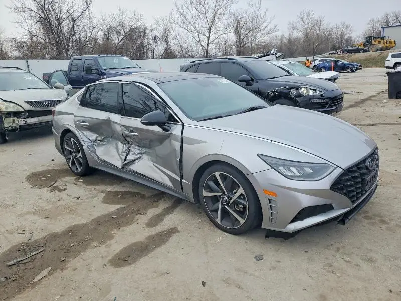 2022 HYUNDAI SONATA SEL PLUS  