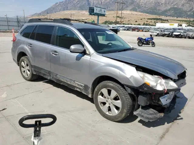 2010 SUBARU OUTBACK 2.5I PREMIUM  