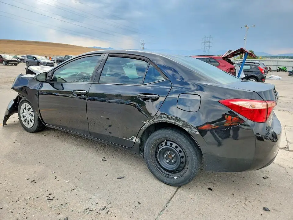 2018 TOYOTA COROLLA LE  