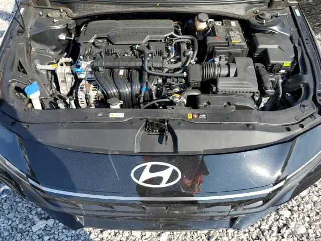 2025 HYUNDAI ELANTRA SEL  