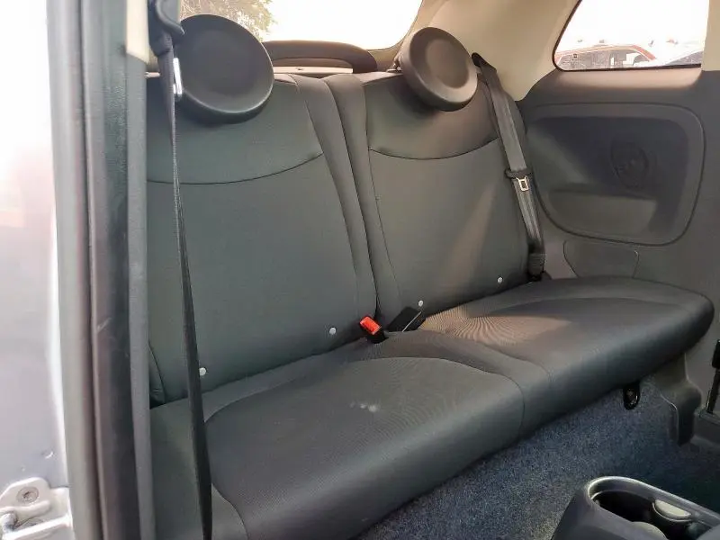 2015 FIAT 500 POP  