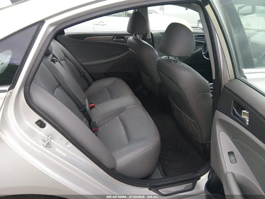 2015 HYUNDAI SONATA HYBRID LIMITED