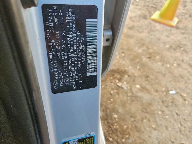 2016 HYUNDAI ACCENT SE  