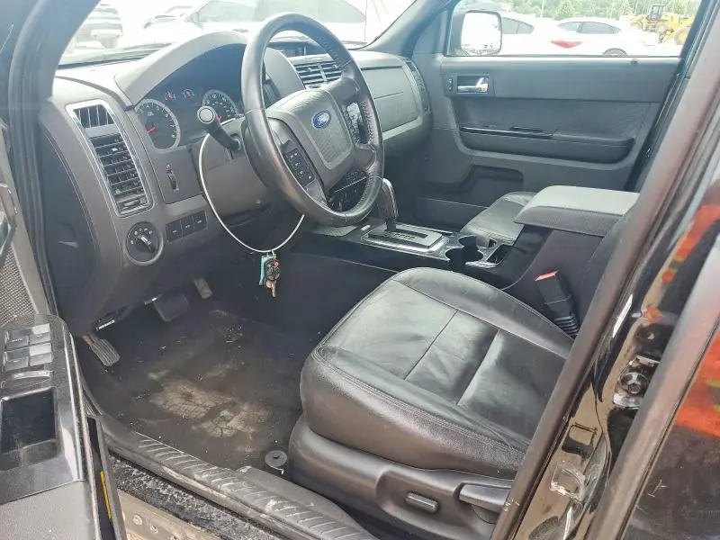 2011 FORD ESCAPE LIMITED  