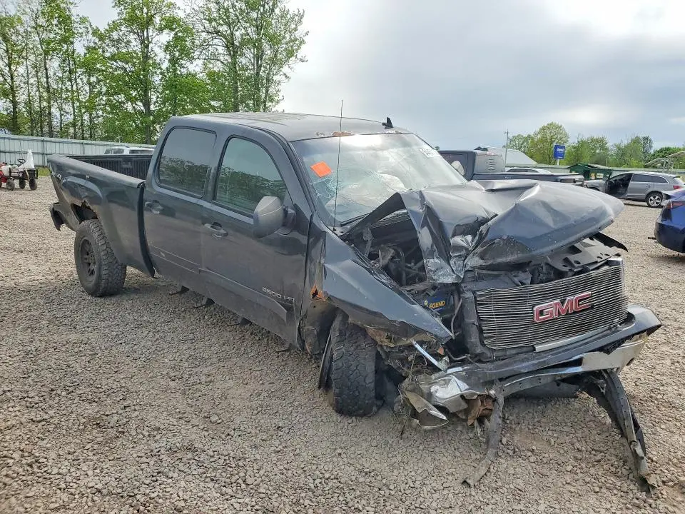 2010 GMC SIERRA K2500 SLE  