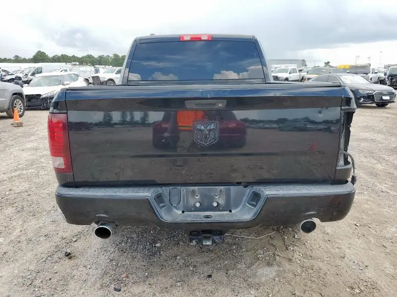 2015 RAM 1500 ST  